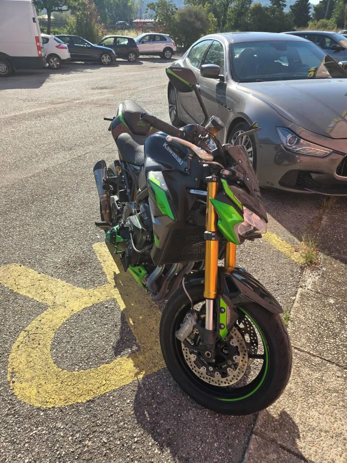 Kawasaki Z 900 SE (2022 - 24) (8)