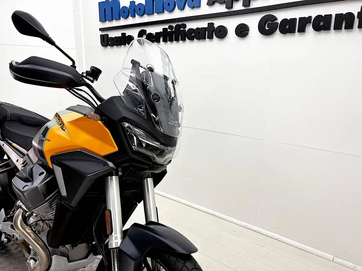 Moto Guzzi Stelvio (2024 - 26) (10)
