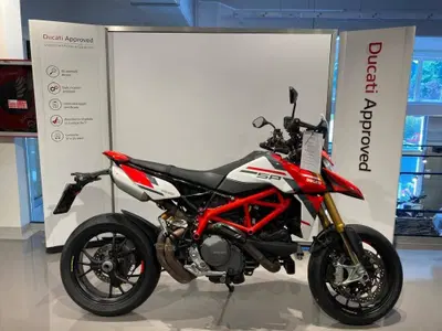 Ducati Hypermotard 950 SP (2022 - 25) usata