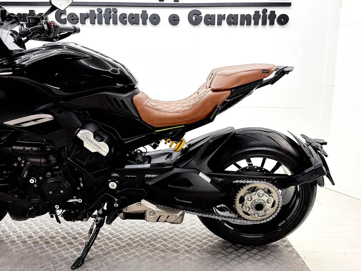 Ducati Diavel V4 (2023 - 26) (16)