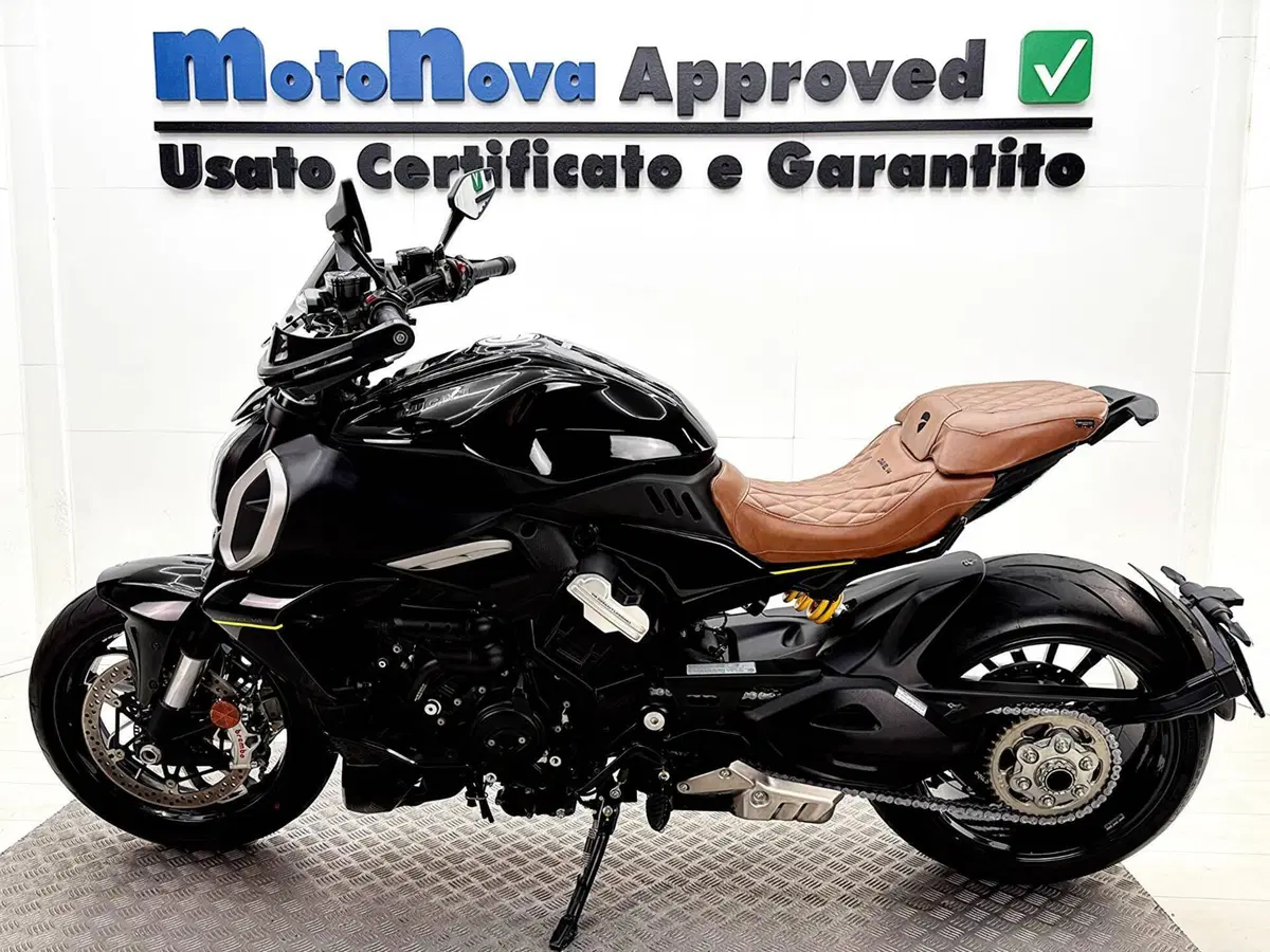 Ducati Diavel V4 (2023 - 26) (2)