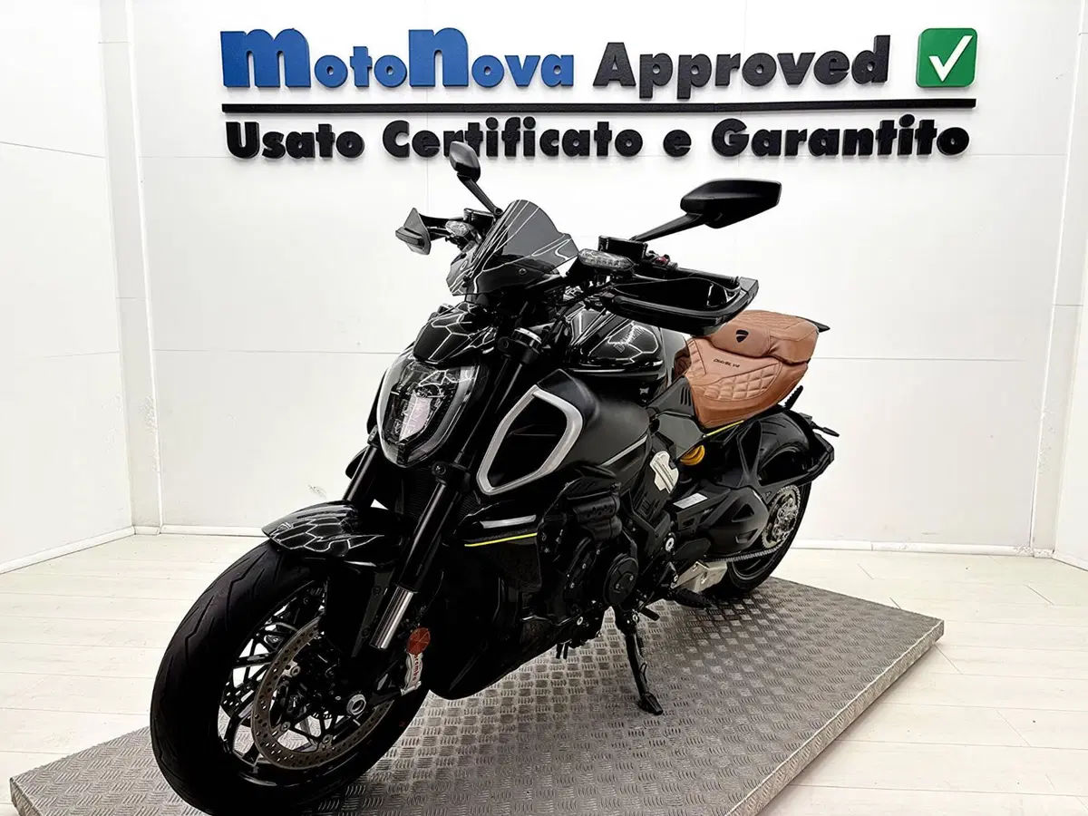 Ducati Diavel V4 (2023 - 26) (3)
