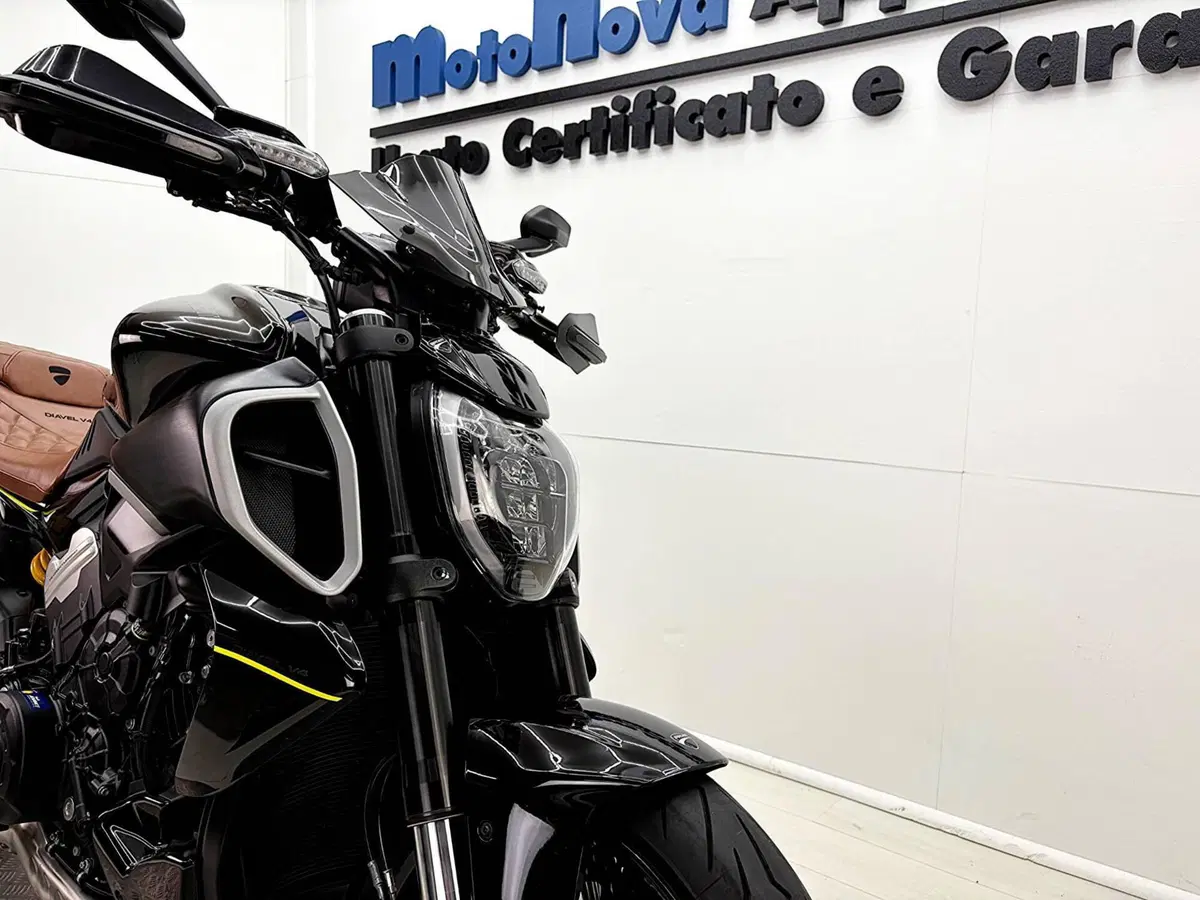 Ducati Diavel V4 (2023 - 26) (10)