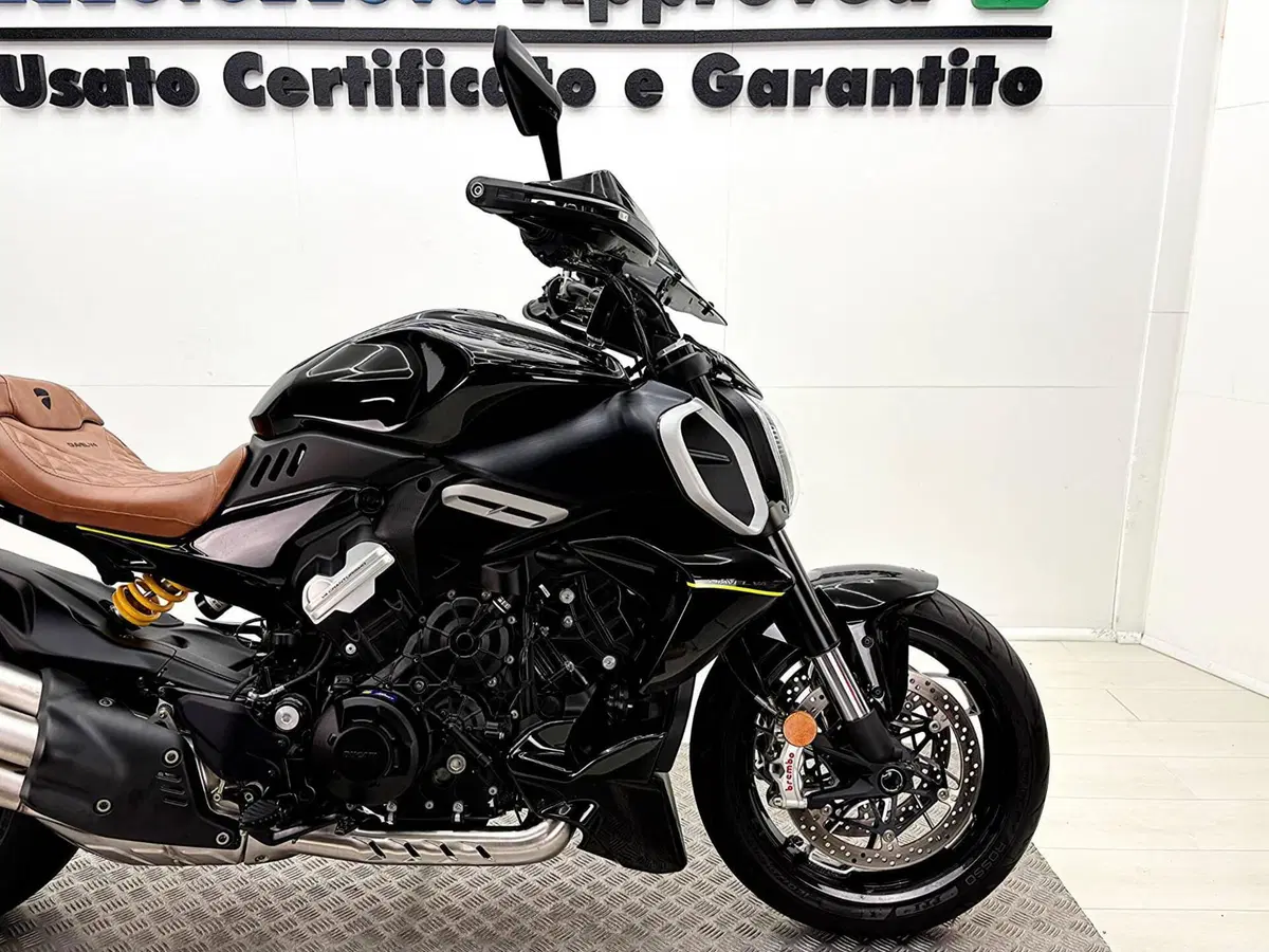 Ducati Diavel V4 (2023 - 26) (9)