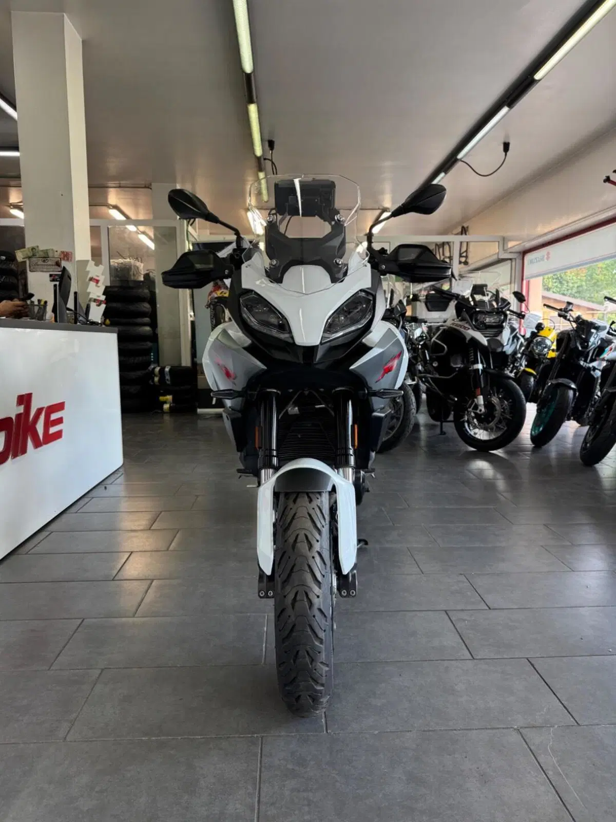 Bmw F 900 XR (2020 - 24) (3)