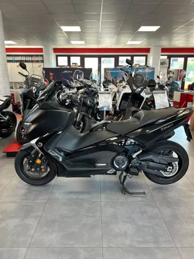 Yamaha T-Max 530 SX Sport Edition (2018 - 19) usata
