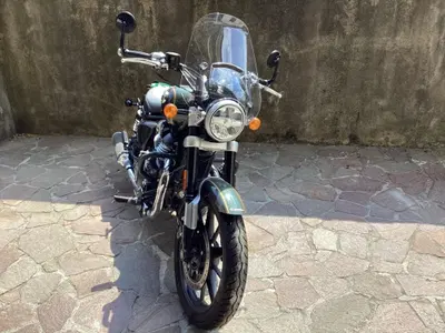 Royal Enfield Super Meteor 650 (2023 - 26) usata