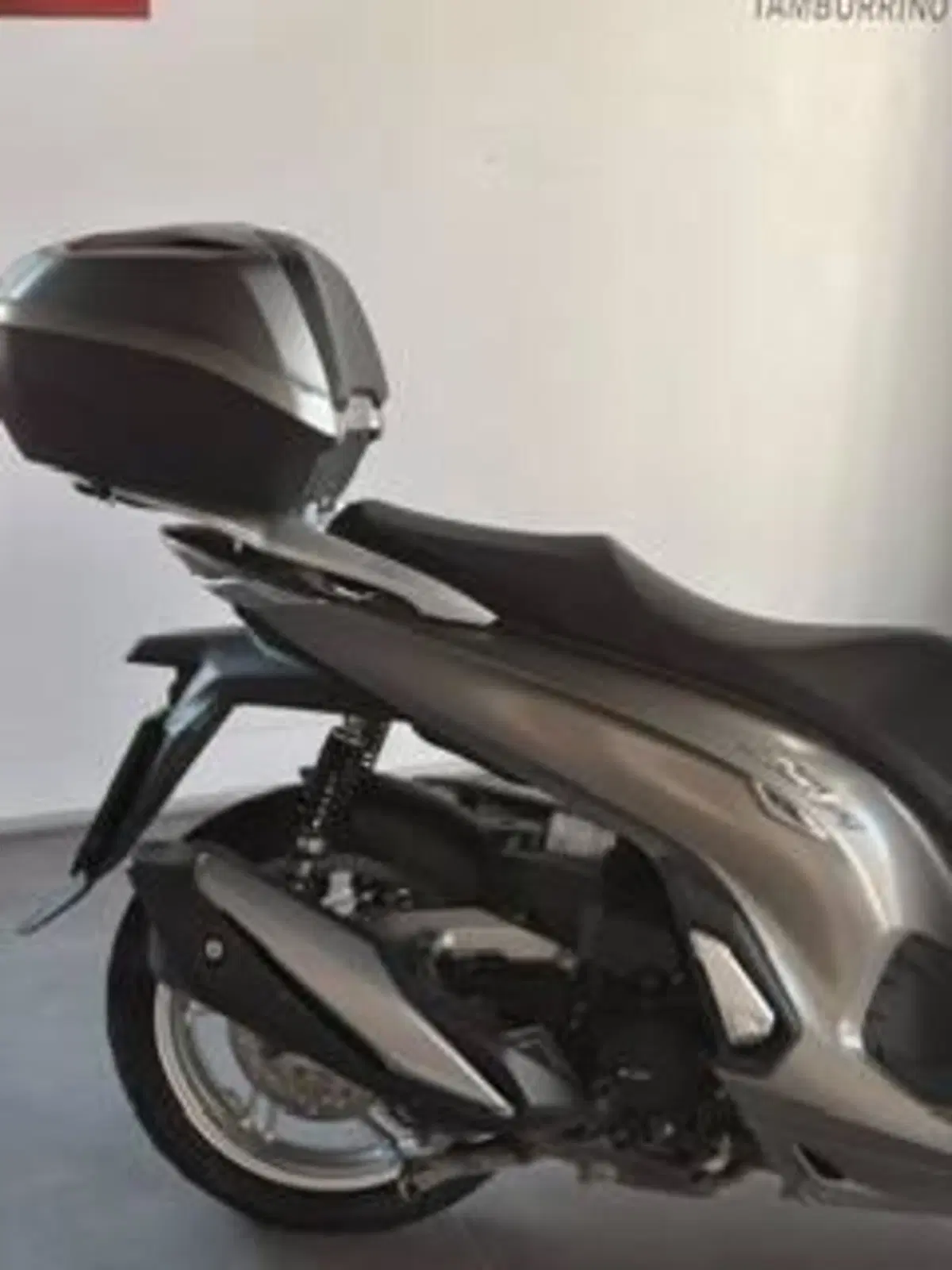 Honda SH 350 (2021 - 24) (3)