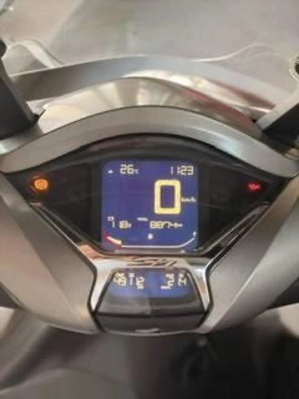 Honda SH 350 (2021 - 24) (4)