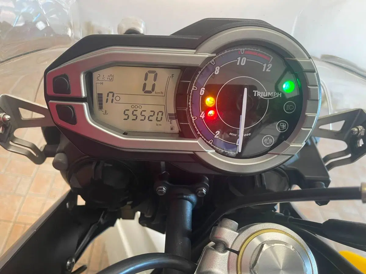Triumph Tiger 800 (2010 - 14) (3)