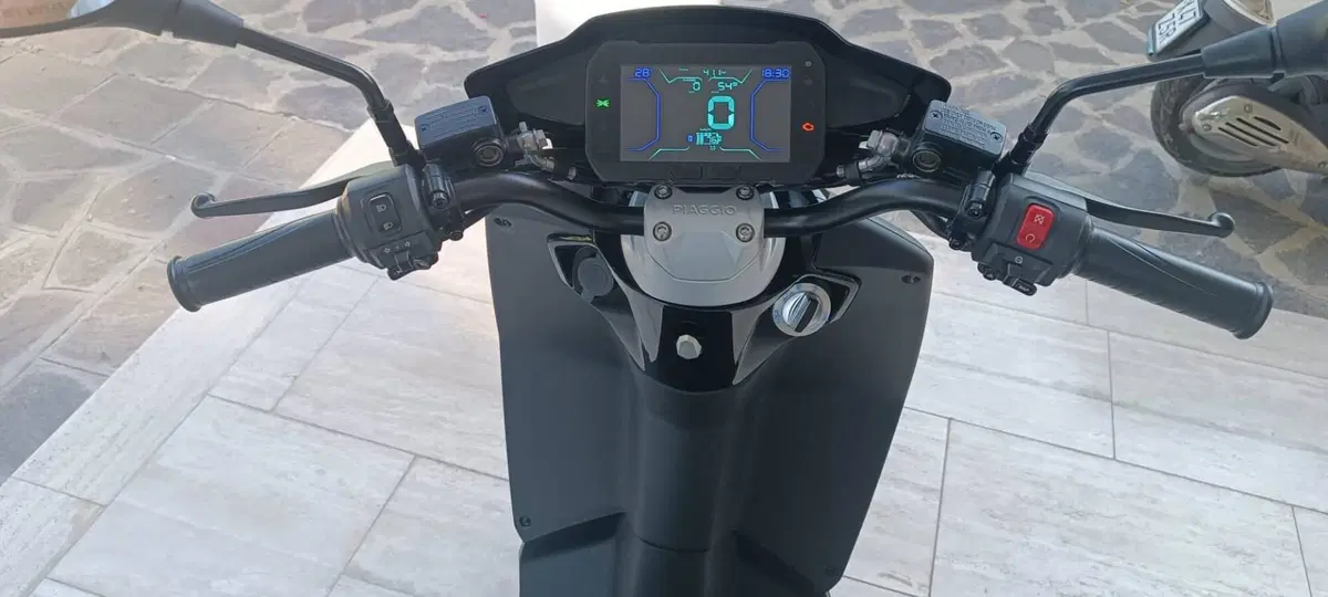 Piaggio 1 (2022 - 26) (4)