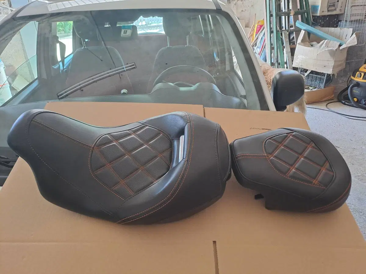 Vendo sella Harley-Davidson (3)