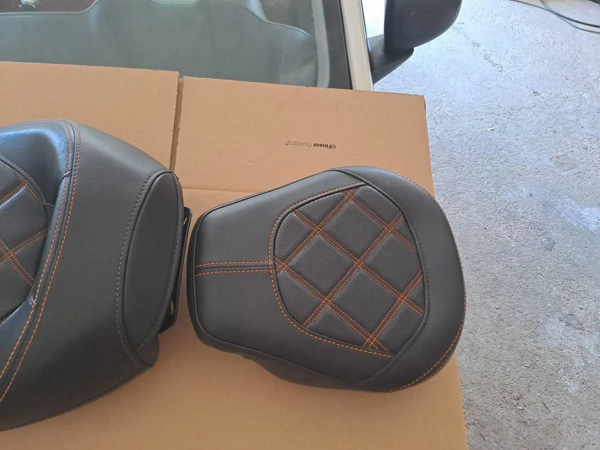 Vendo sella Harley-Davidson (4)
