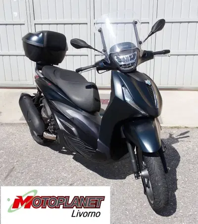 Piaggio Beverly 300 S ABS-ASR (2021 - 25) usata
