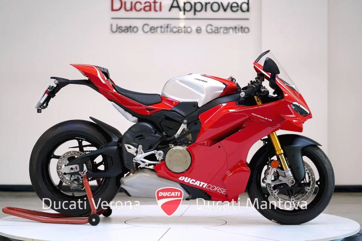 Ducati Panigale V4 R (2026) (8)