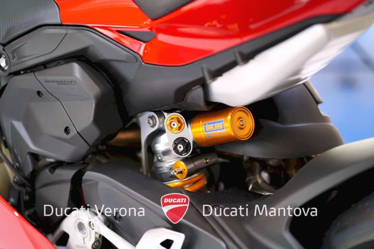 Ducati Panigale V4 R (2026) (14)