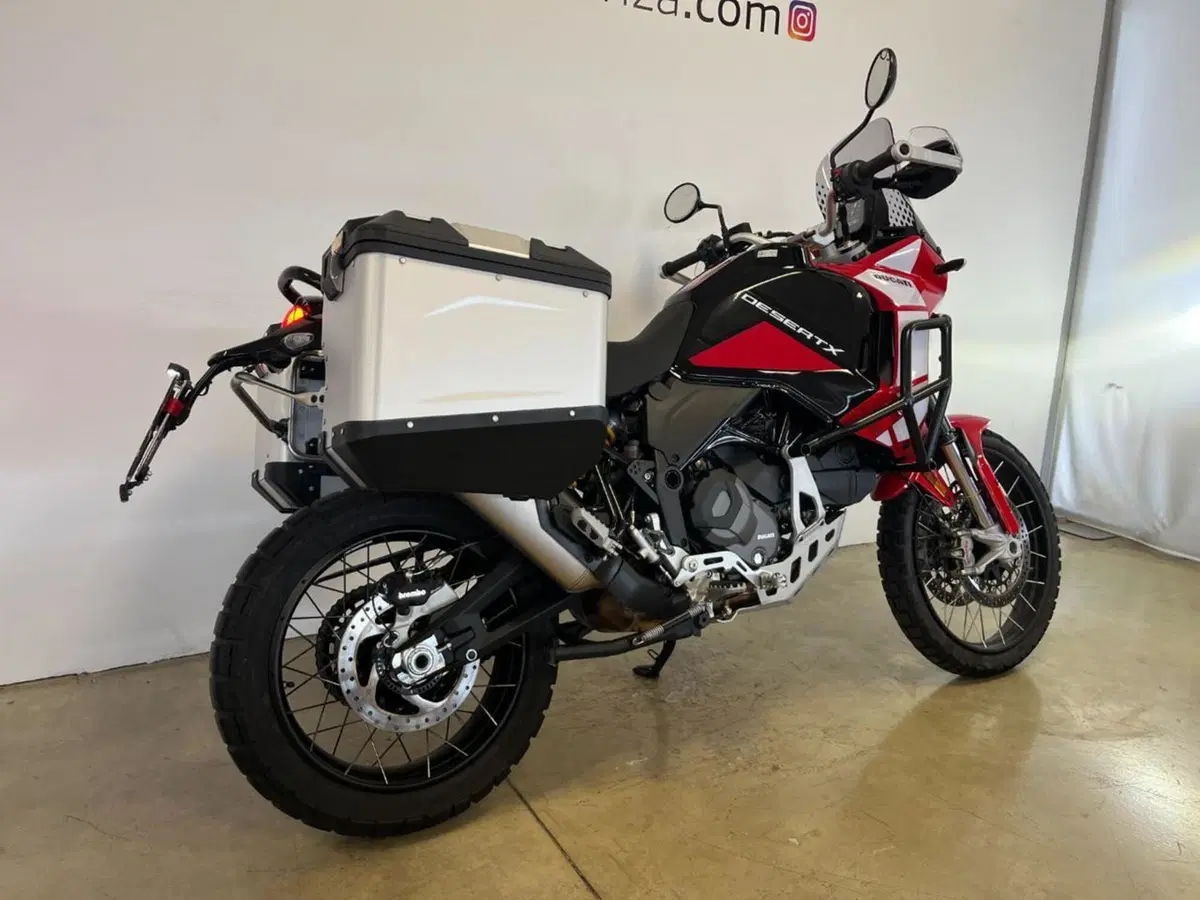 Ducati DesertX Discovery (2025) (7)