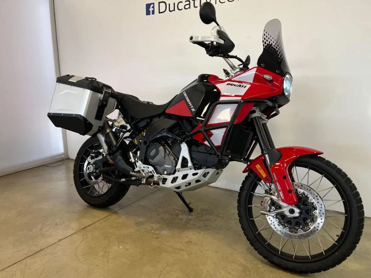 Ducati DesertX Discovery (2025) (2)