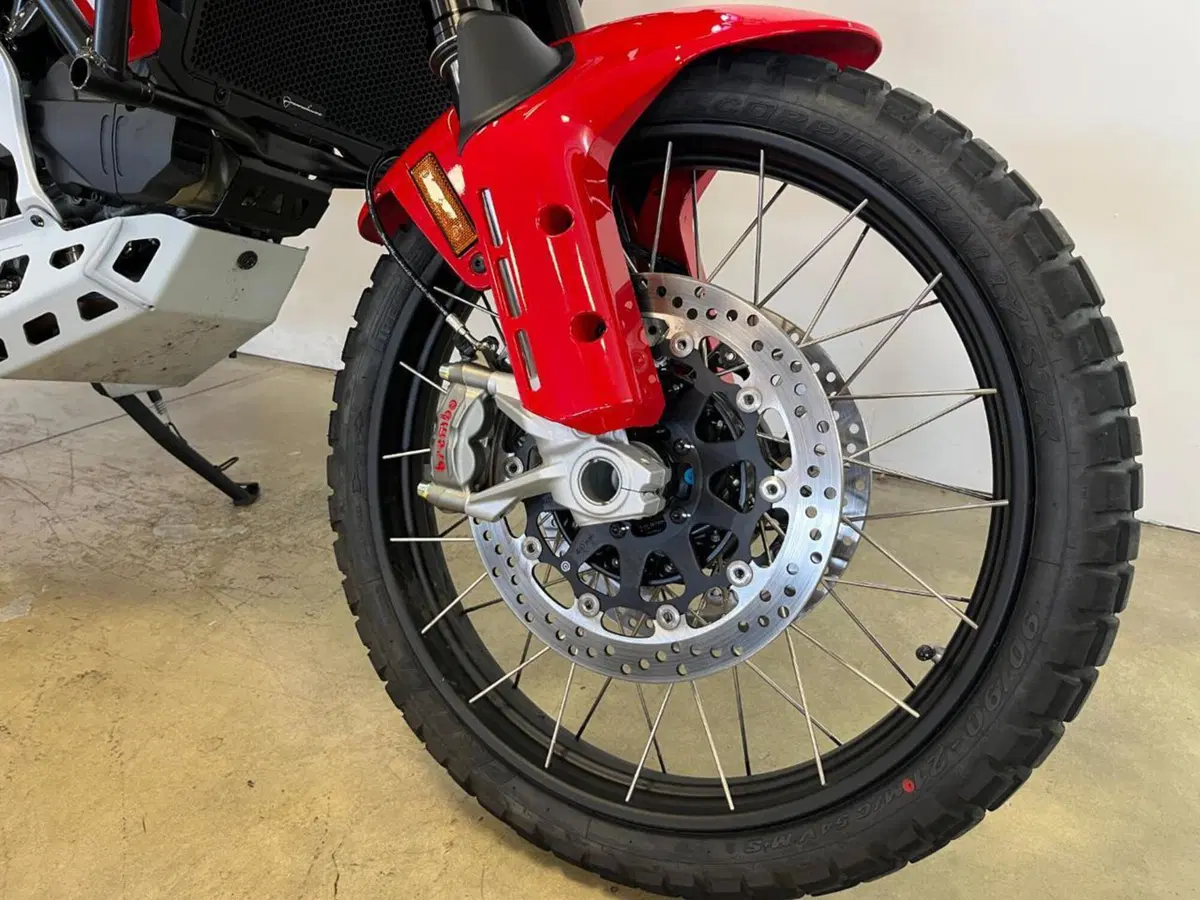 Ducati DesertX Discovery (2025) (4)