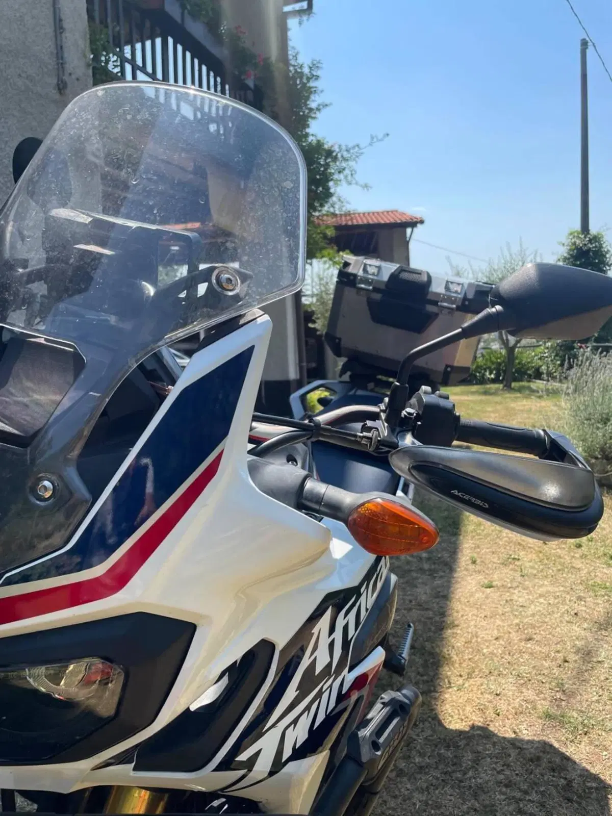 Honda Africa Twin CRF 1000L (2016 - 17) (12)