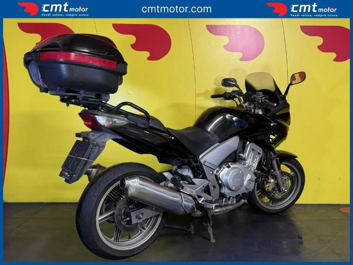 Honda CBF 1000 (4)