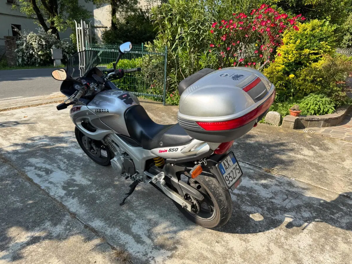 Yamaha TDM 850 (1996 - 01) (3)