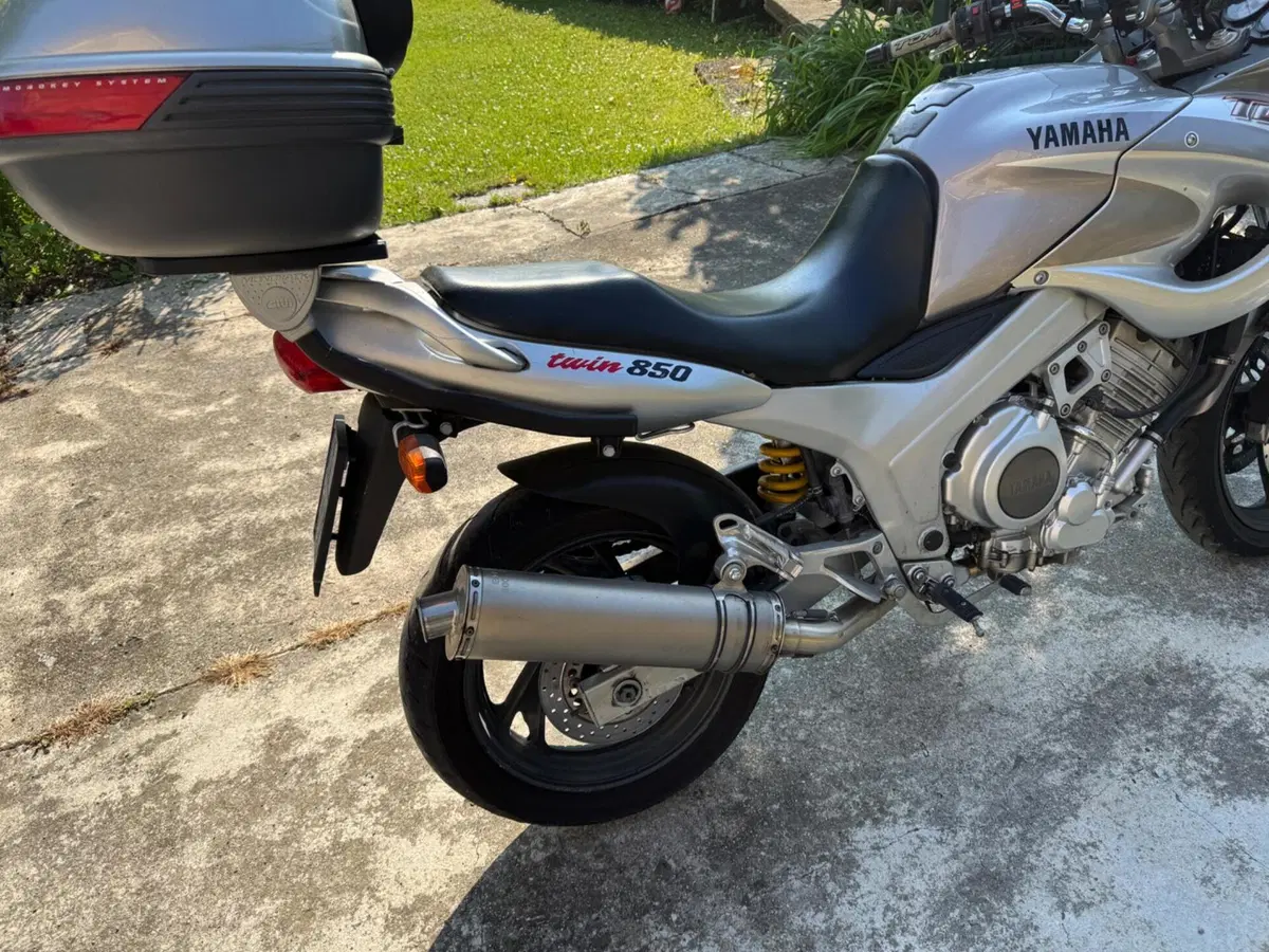 Yamaha TDM 850 (1996 - 01) (4)