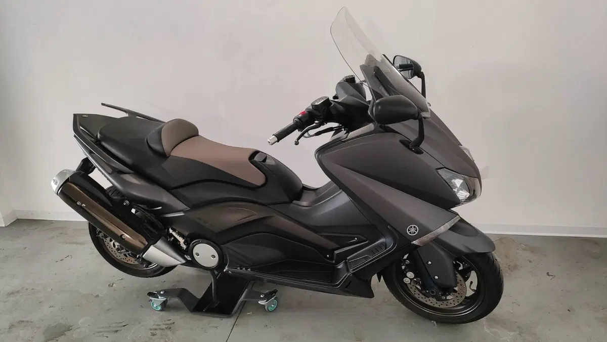 Yamaha T-Max 530 (2012 - 14) (4)