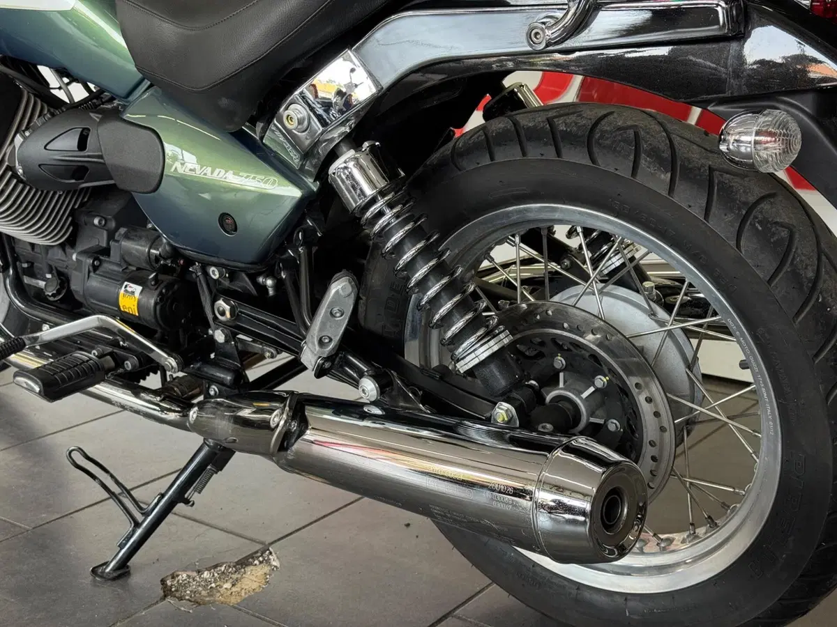 Moto Guzzi Nevada 750 Classic (2008 - 15) (9)