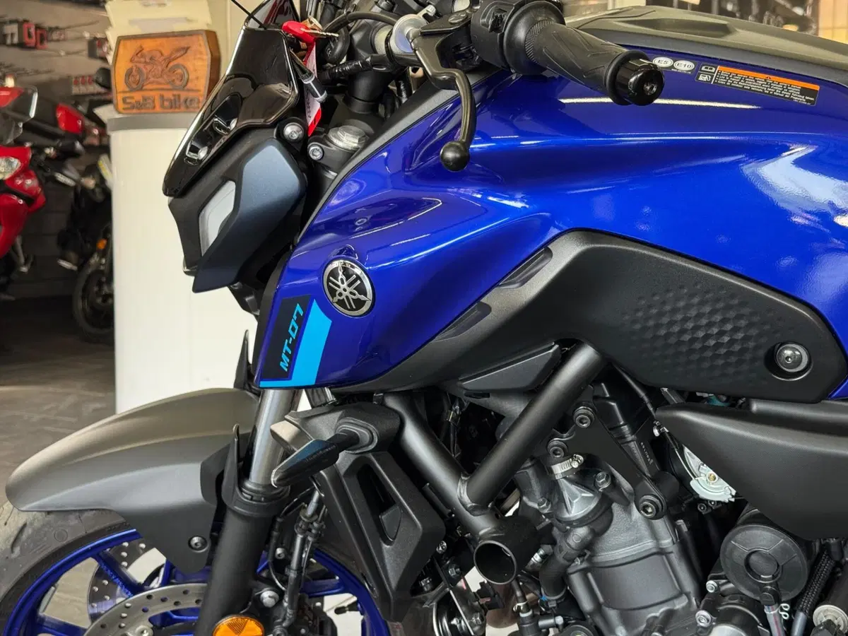 Yamaha MT-07 (2021 - 24) (7)