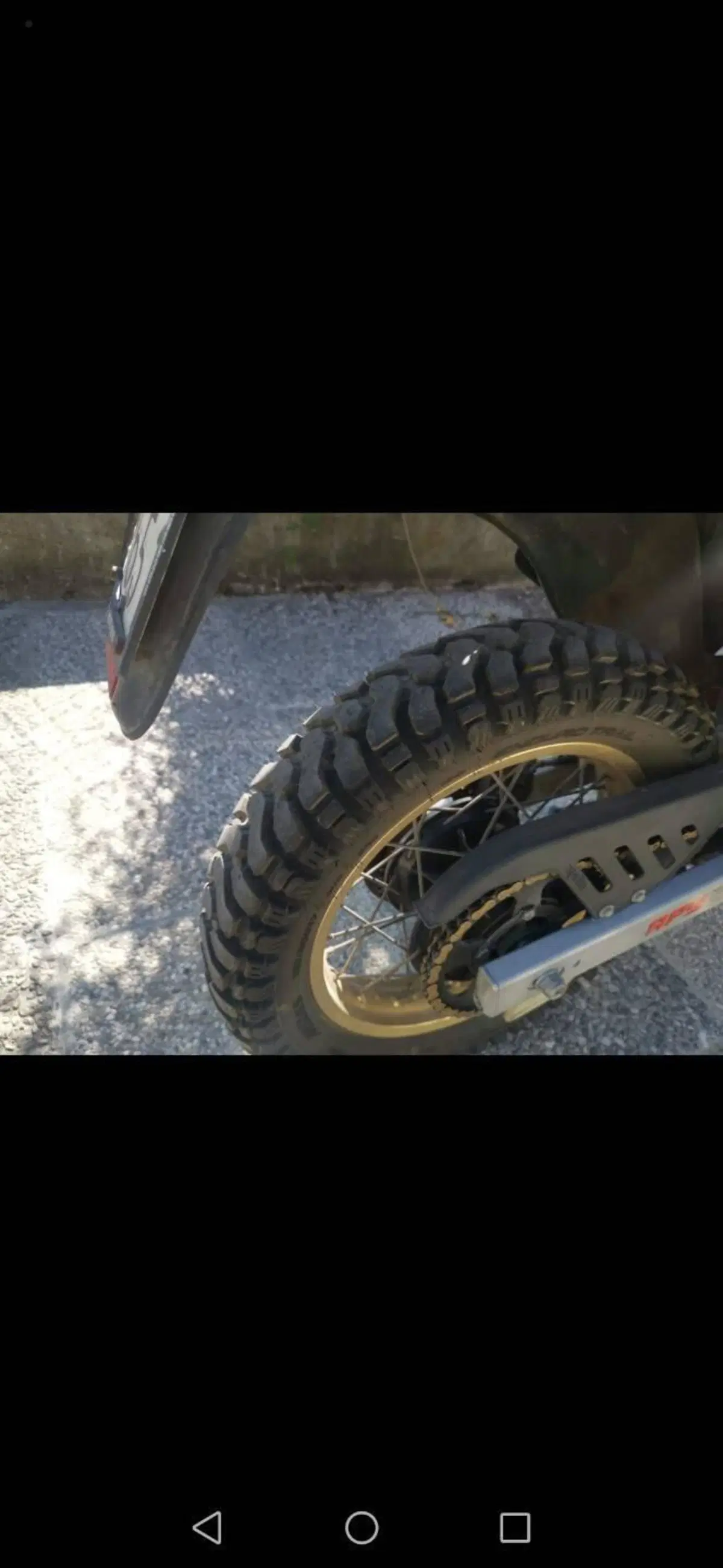 Aprilia Etx 350 (3)
