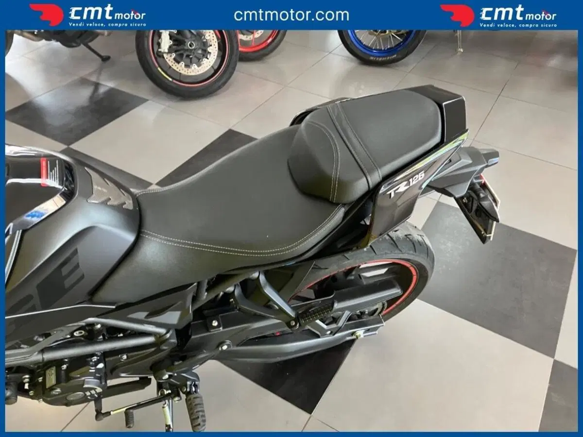 Voge Brivido 125R (2023 - 26) (7)