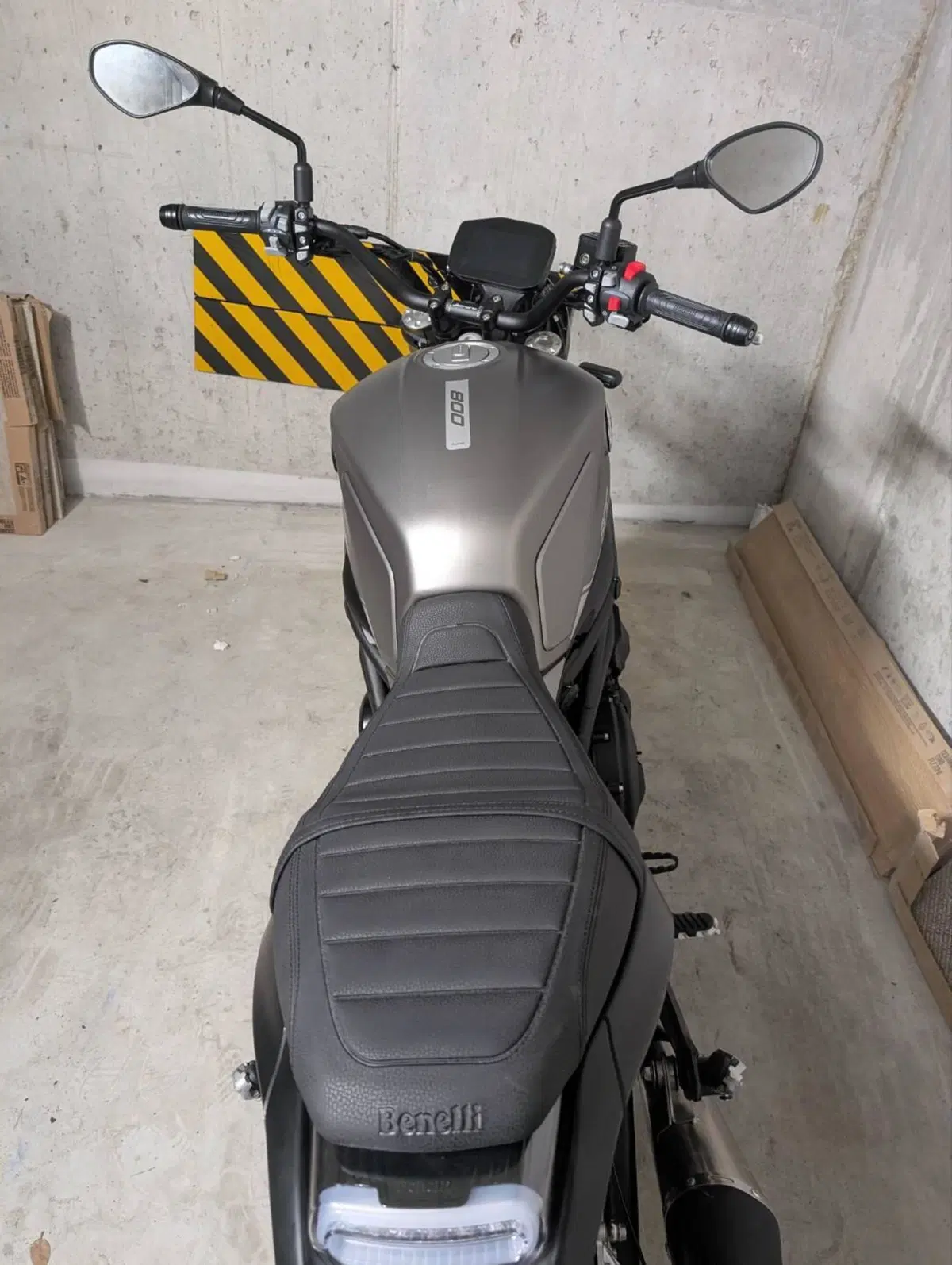 Benelli Leoncino 800 (2022 - 26) (3)