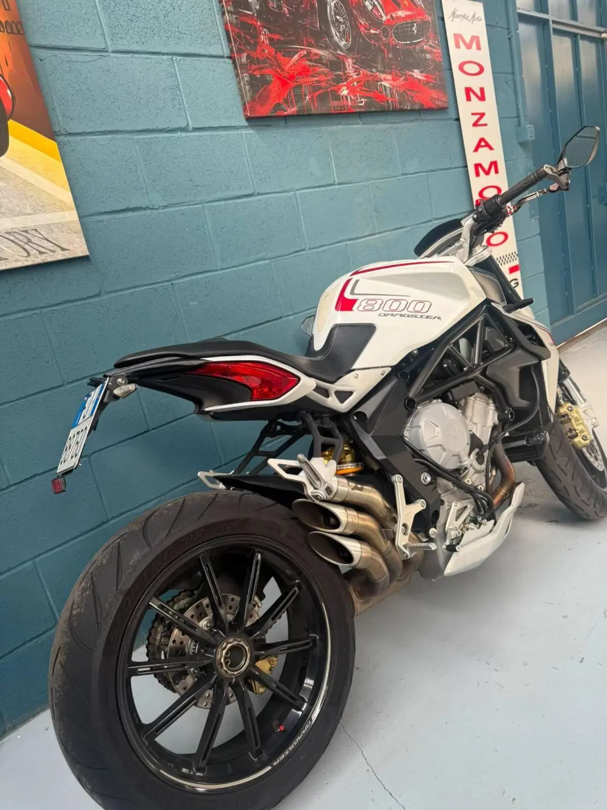 MV Agusta Dragster 800 (2014 - 19) (6)