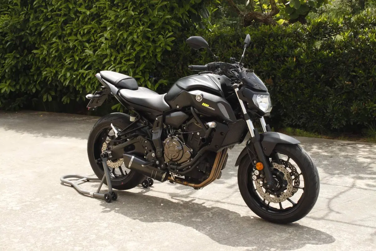 Yamaha MT-07 (2018 - 20) (2)
