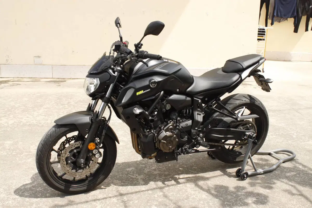 Yamaha MT-07 (2018 - 20) (3)