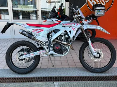 Vent Baja 125 4T (2022 - 25) usata