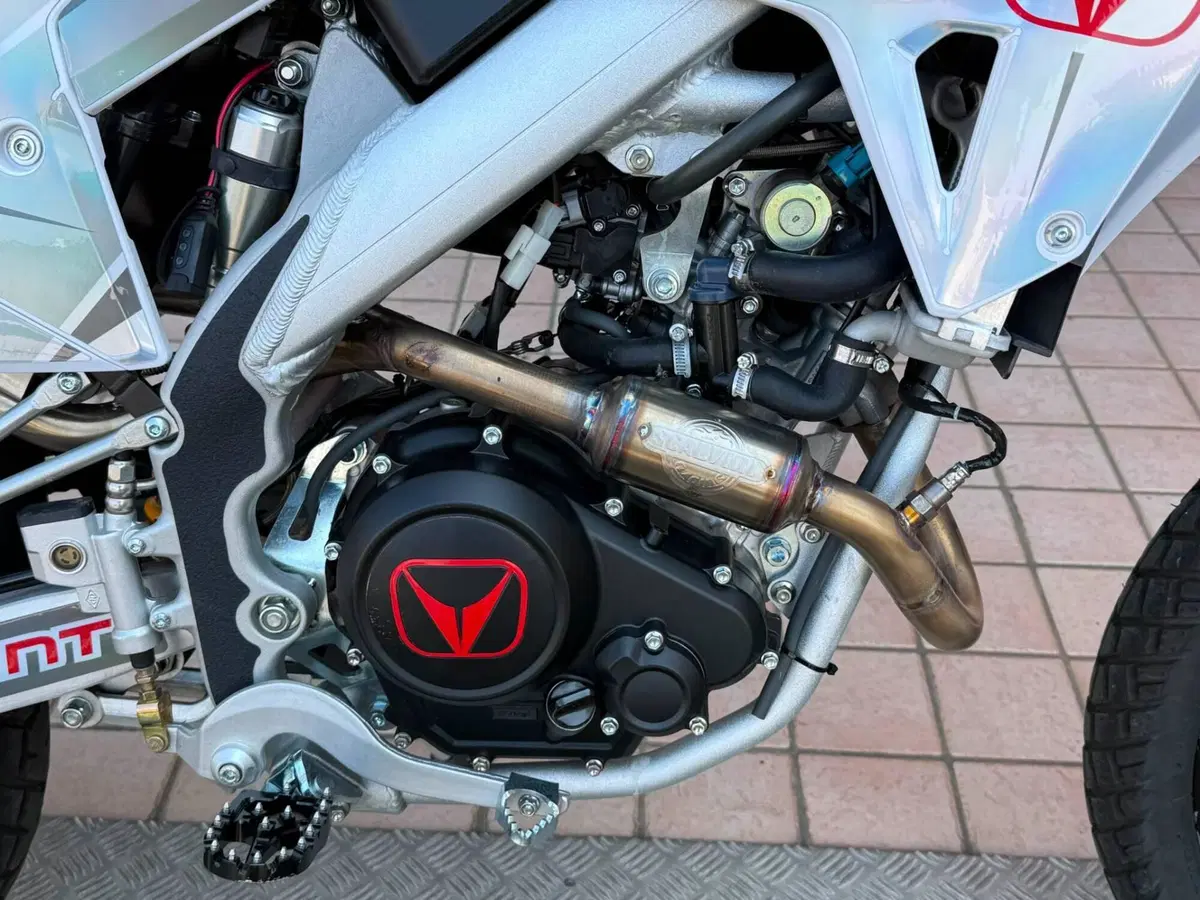 Vent Baja 125 4T (2022 - 25) (4)