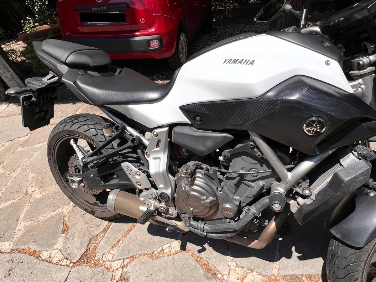 Yamaha MT-07 (2014 - 16) (5)