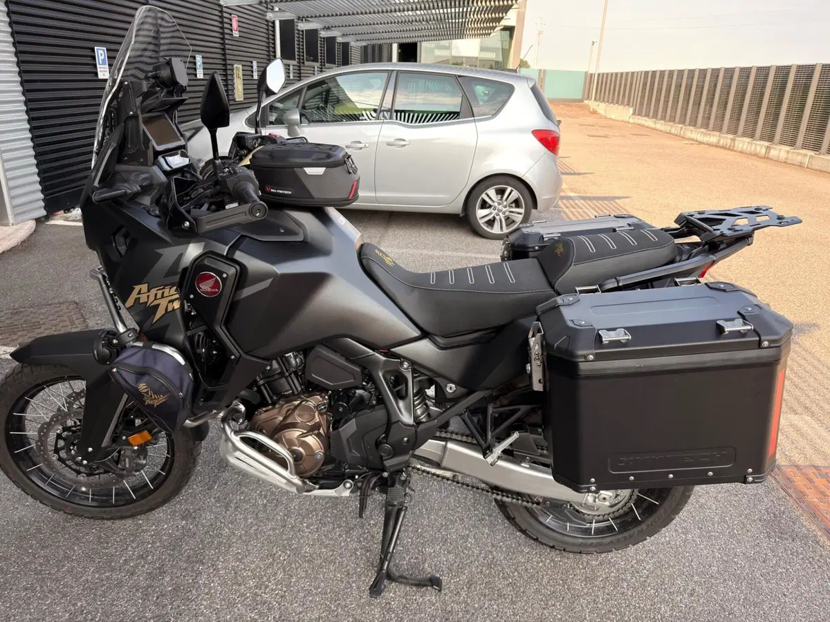 Honda Africa Twin CRF 1100L Adventure Sports (2024 - 26) (6)