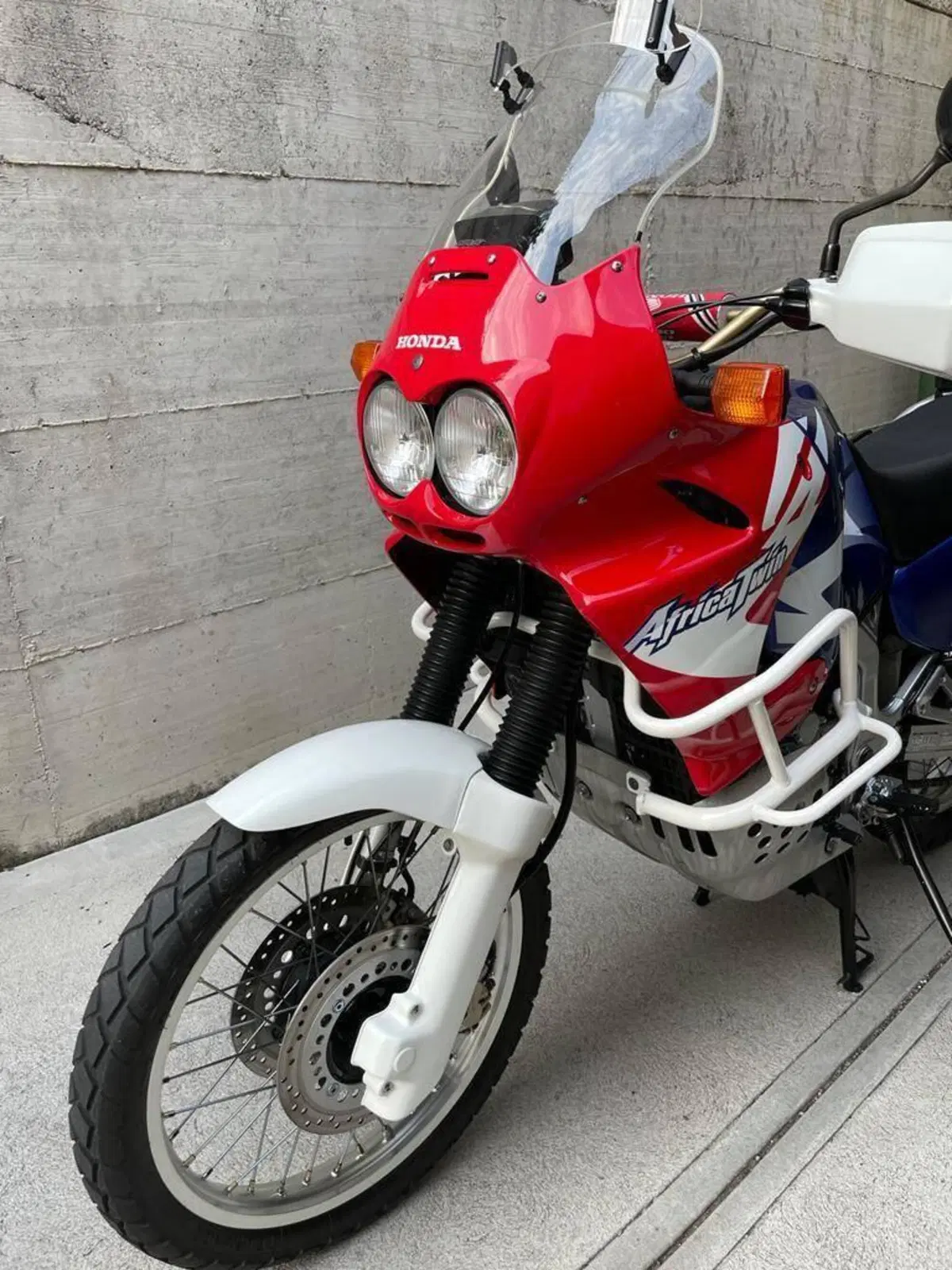 Honda XRV 750 (2)
