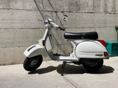 Piaggio PX150E d'epoca