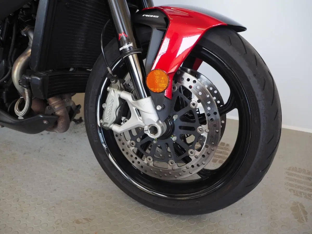 MV Agusta Brutale 800 RR (2021 - 25) (5)