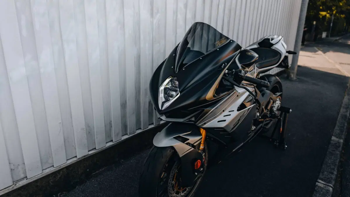 MV Agusta F3 800 Competizione (2025 - 26) (5)