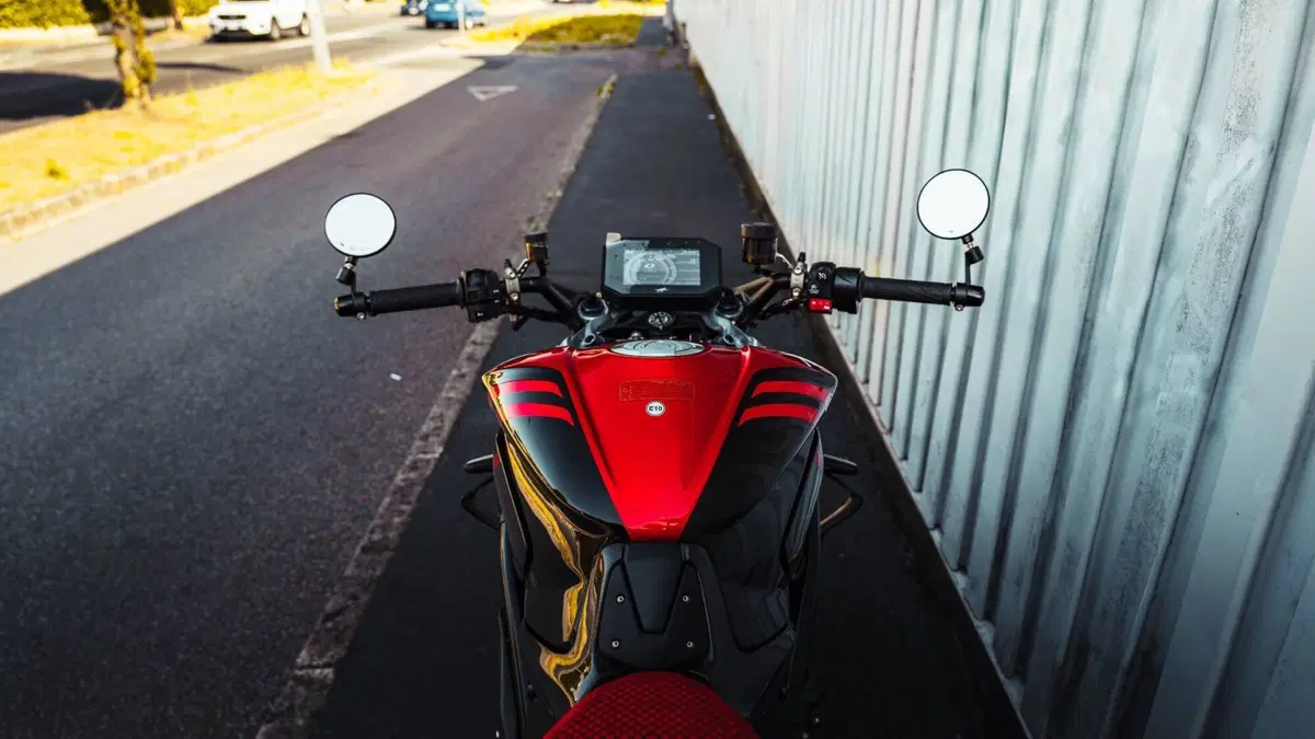 MV Agusta Rush 1000 (2023 - 26) (12)
