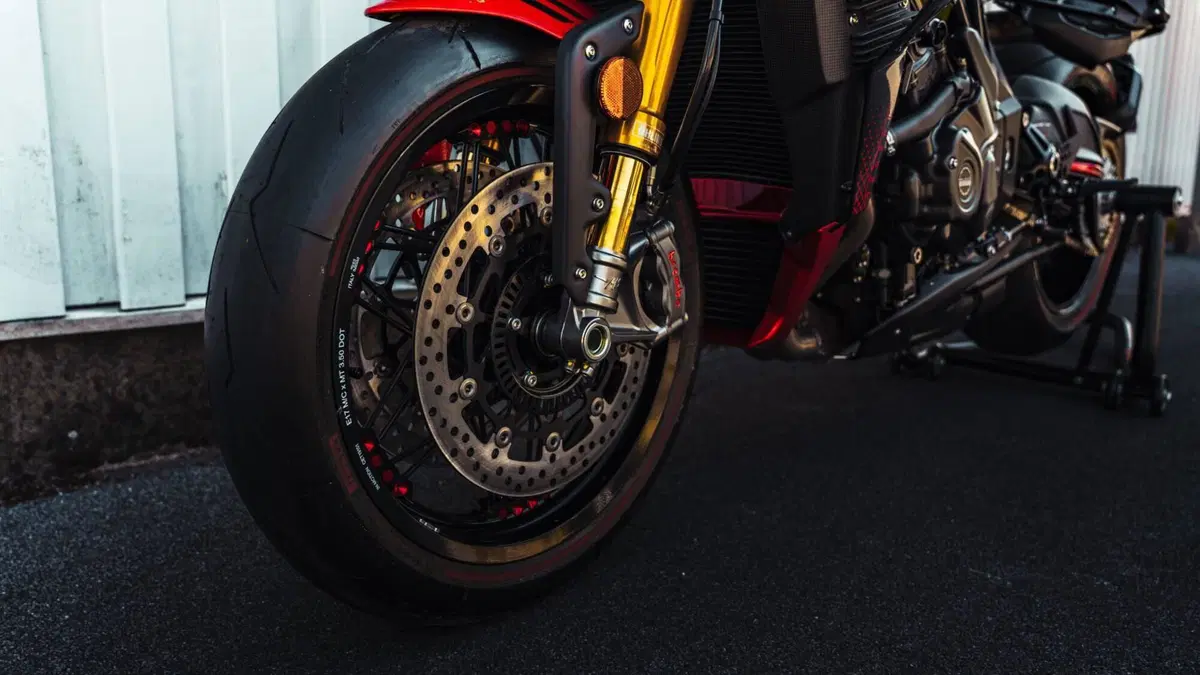MV Agusta Rush 1000 (2023 - 26) (15)
