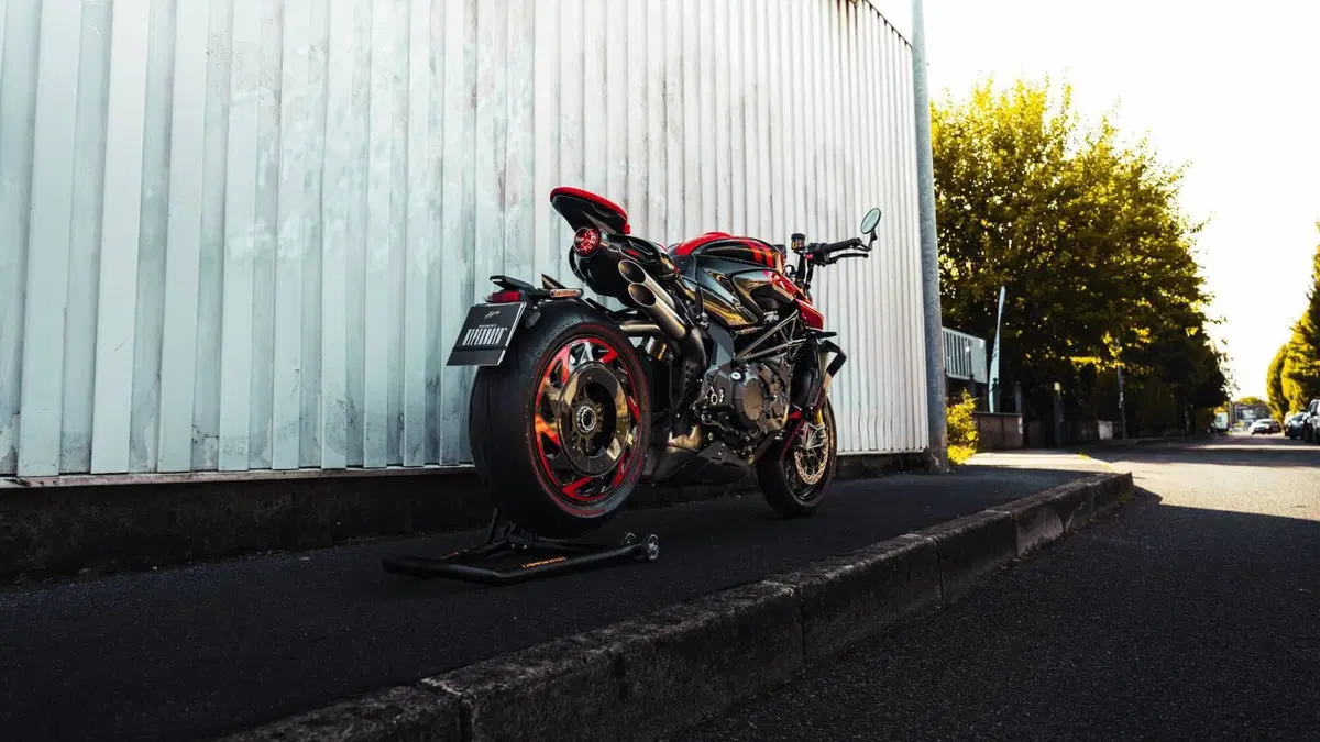 MV Agusta Rush 1000 (2023 - 26) (14)