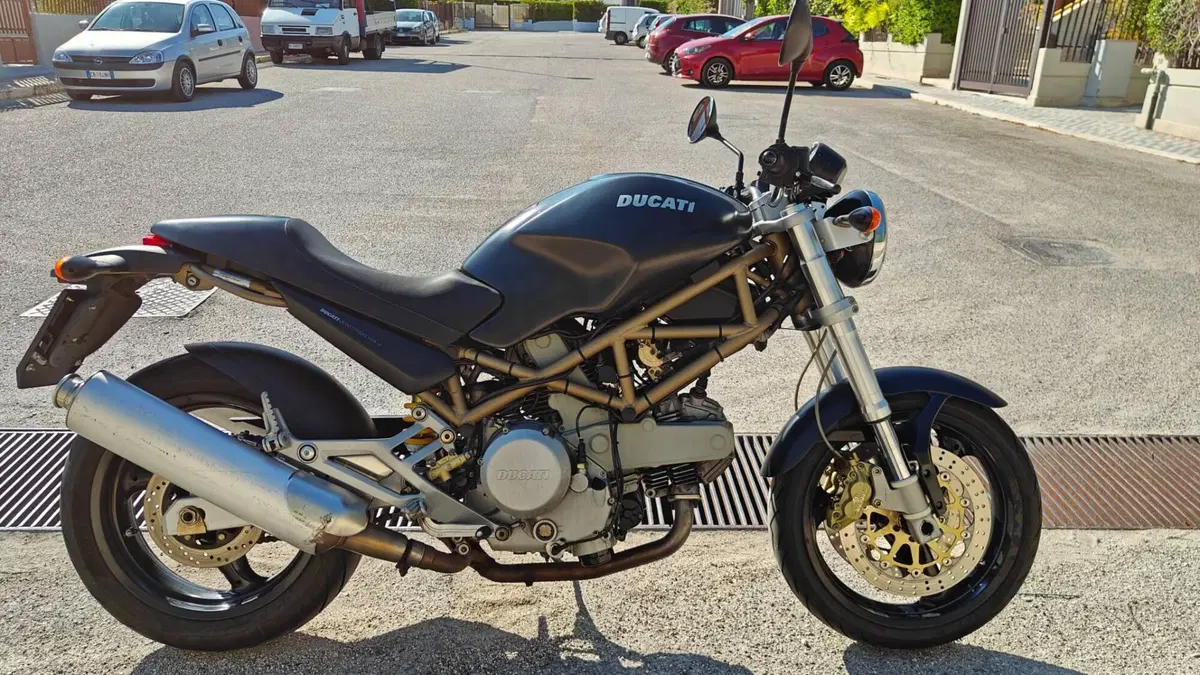 Ducati Monster 620 I.E. Dark (2002) (3)
