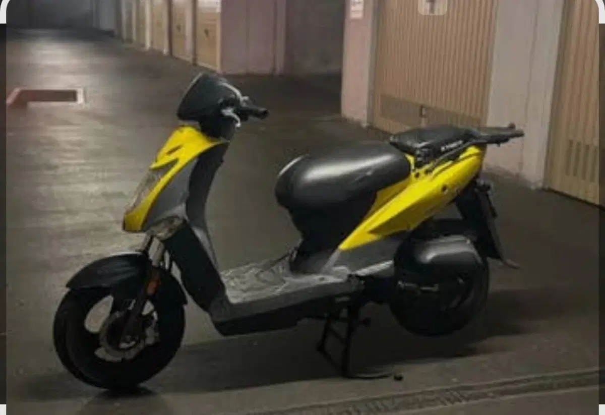 Kymco Agility 50 4T (2005 - 06) (2)