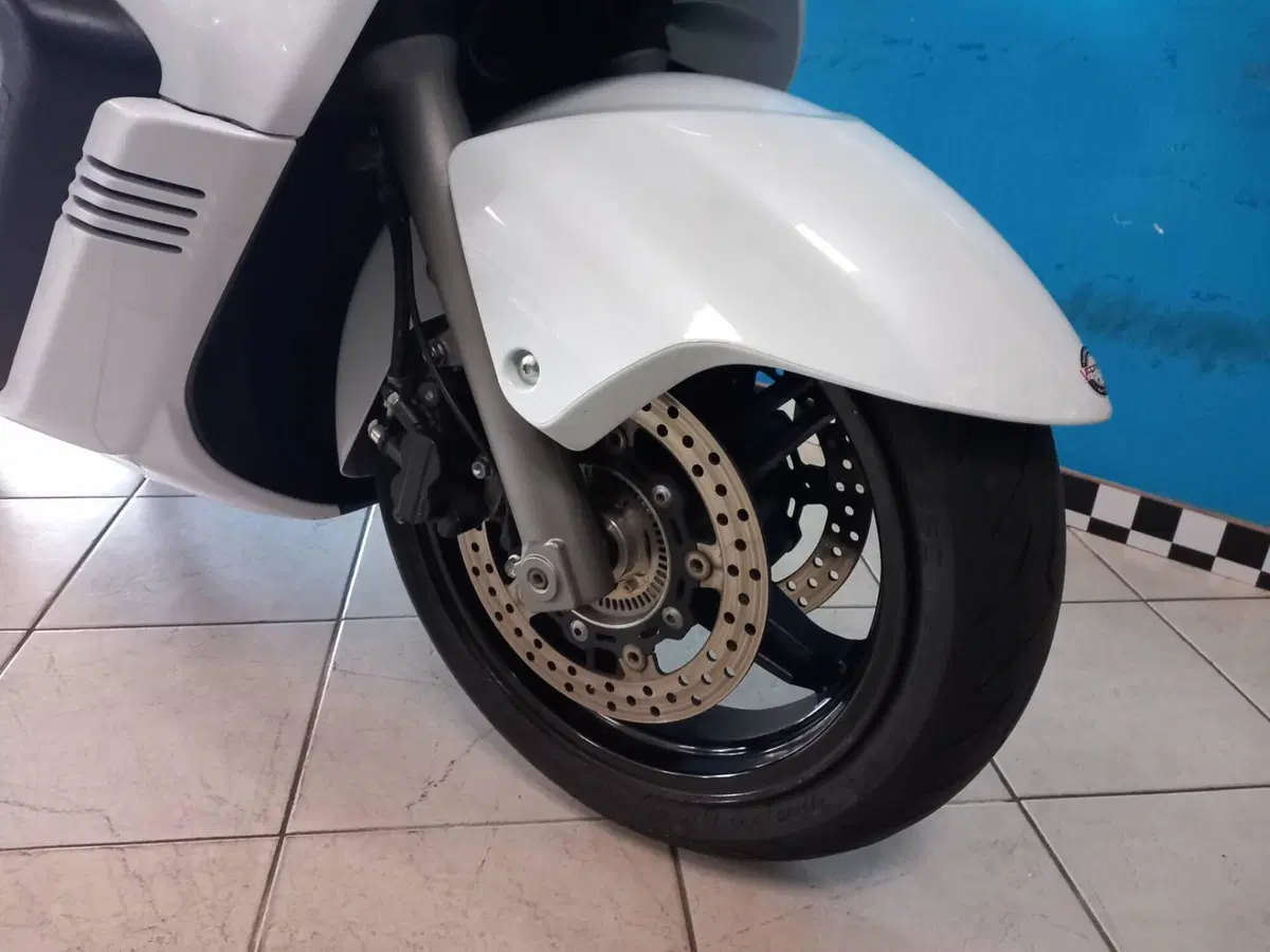 Suzuki Burgman AN 650 Executive ABS (2013 - 17) (19)